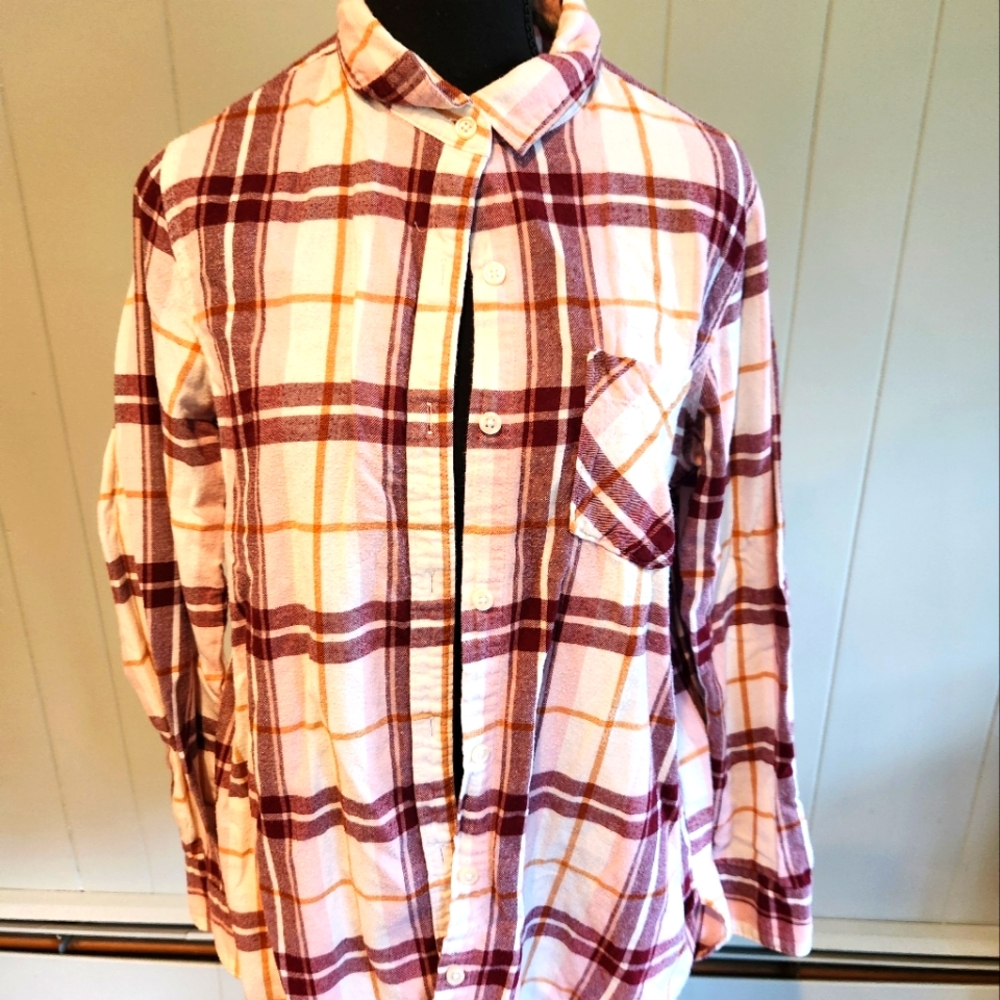 Old Navy button down shirt